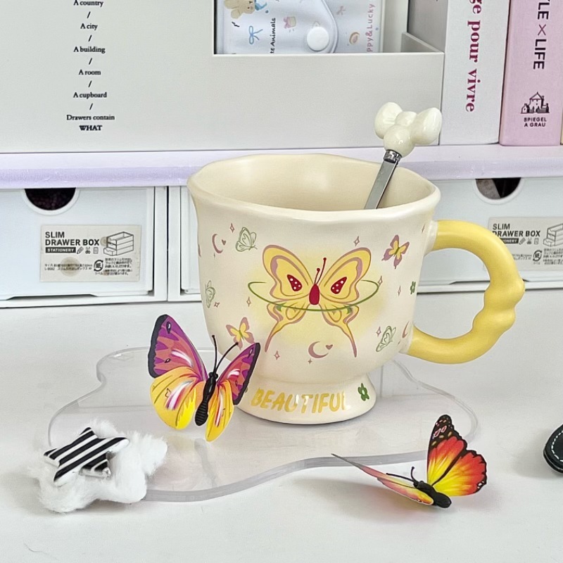 cuillère jaune + nœud papillon
