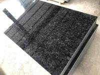 Dalles de comptoir de cuisine en granit noir africain Nero Angola Labrador, finition cuir, projet personnalisé