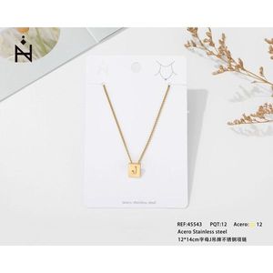 Collana in acciaio inossidabile con ciondolo a forma di lettera J 12x14 cm, tono oro, gioielleria raffinata - Product Image 3
