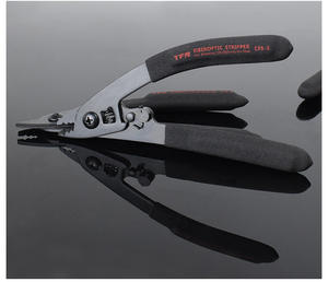 TFN Pince Miller à <span class=keywords><strong>trois</strong></span> ports Pince à dénuder Couche de revêtement Pince à dénuder FTTH Outils de qualité télécom Dénudeur de fibres optiques - Product Image 4