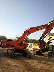 รถขุดไฮดรอลิก Doosan DH225LC-7 มือสอง สภาพดี พร้อมขาย - Product Image 2
