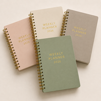 Agenda hebdomadaire 2026, carnet spirale vert olive, couverture en PU, reliure métallique dorée, lot d'autocollants, logo personnalisé, vente en gros