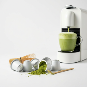 Cápsulas de Té Matcha en Polvo para Cafeteras, Cápsulas de Té Verde Instantáneo con Polvo de Matcha y Juego de Batidor - Product Image 1