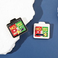 Broche émaillée coulissante personnalisée à thème changeant, badge amusant pour sacs, vêtements et accessoires de bijouterie – Vente en gros