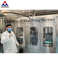 Machine de remplissage et de mise en conserve rotative isobare entièrement automatique pour boissons gazeuses et eau pétillante en canettes d'aluminium, 6000 CPH, 330 ml