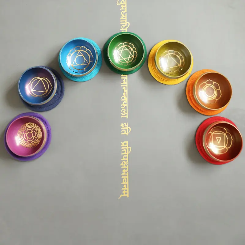 7 Chakra Symbol Design Bols chantants fabriqués à la main Bol de méditation de prière pour le yoga et la guérison holistique