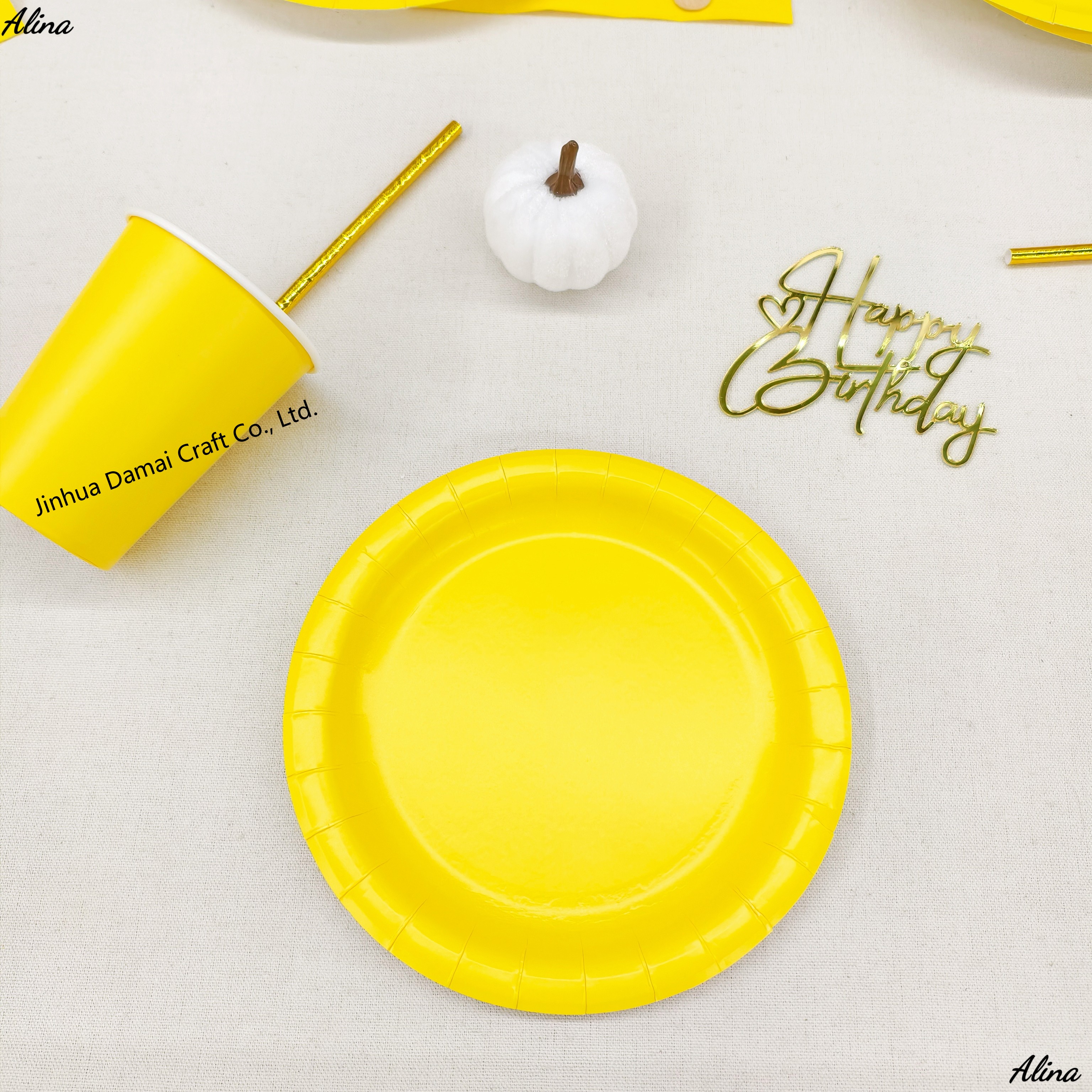 จานสีเหลือง 7 นิ้ว*10 ชิ้น