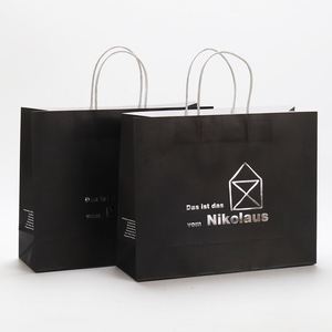 Sac en papier kraft blanc de luxe avec logo personnalisé en feuille d'argent, sacs cadeaux pour vêtements, sacs shopping en papier avec poignée torsadée - Product Image 1