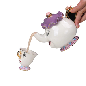Cadeaux de remerciement d'anniversaire de Noël créatifs Service à thé en porcelaine 3D Beauty and the Beast avec <span class=keywords><strong>théière</strong></span> en céramique <span class=keywords><strong>et</strong></span> ensemble de tasses - Product Image 1