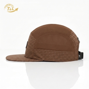 หมวกแก๊ป 4u 5 ชิ้น แบบ Snapback ผ้าฝ้าย 100% ลายตารางสีน้ำตาล ผ้าเดนิม/ผ้าคอร์ดูรอย  แบบ unisex สวมใส่สบาย ปรับขนาดได้  ปักลาย  มีกระเป๋า  ใส่ได้ทุกฤดู - Product Image 3