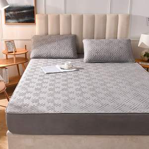 Protector de <span class=keywords><strong>colchón</strong></span> acolchado al por mayor, funda de cama <span class=keywords><strong>impermeable</strong></span> para adultos, estilo liso para el hogar - Product Image 2