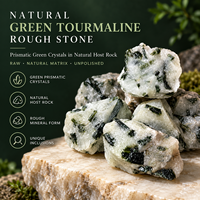 Pierre brute de tourmaline verte naturelle en gros, spécimen minéral cristallin prismatique, pierre brute de cristal pour collection