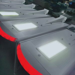 ไฟถนนโซลาร์เซลล์แบบรวม 80W LED 60W All-in-One 40W พร้อมแบตเตอรี่ในตัว ราคาประหยัด ระบบไฮบริด พร้อมเซ็นเซอร์ตรวจจับลม มาตรฐาน IP65 - Product Image 4