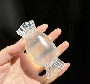 El aceite de coco para amasar y rellenar puede moldear y aliviar el estrés, convirtiéndolo en una herramienta suave y potente para desahogarse. Pelota hecha a mano - Product Image 6