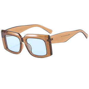 Lunettes de soleil rétro tendance pour hommes et femmes, idéales pour les sorties en ville, protection UV intégrale - Product Image 4