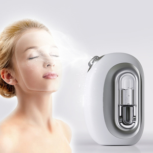 Nieuwe Schoonheidsproducten Home Face Toner Machine Mini Facial Spray Toner Mistmachine Voor Hydrateren