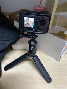 <span class=keywords><strong>DJI</strong></span> Osmo <span class=keywords><strong>Action</strong></span> 4 Combo Estándar, Cámara de Acción 4K, 120 fps HD, Antivibración, Vlog, Campo de Visión Superamplio, Sensor de 1/1.3 Pulgadas, Cámara de Acción Resistente al Agua - Product Image 2