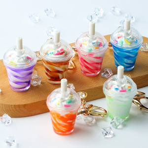 Llavero de PVC con diseño de bebidas de burbujas Boba, creativo y bonito, ligero, colgante de moda con diseño de helado y café, regalo para mujeres y niños - Product Image 3