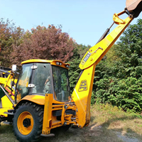 Pelleteuse rétrocaveuse JCB3CX