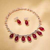 Vente en gros de bijoux en laiton vintage en forme de poire, ensemble de 4 pièces, collier, boucles d'oreilles, bagues, bracelets, cadeaux de mariage haut de gamme pour femmes