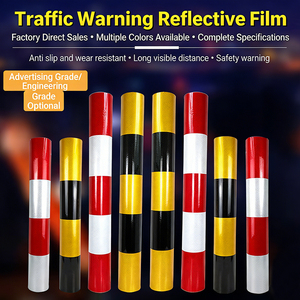 Ruban de signalisation réfléchissant haute intensité en PVC, étanche et auto-adhésif, pour poteaux de délimitation routière - Product Image 1