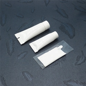 0,5g pequeño paquete suave grasa térmica <span class=keywords><strong>Gel</strong></span> de silicona compuestos del disipador de <span class=keywords><strong>calor</strong></span> - Product Image 1
