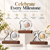 Trophée en cristal en forme de chiffre personnalisé avec texte gravé pour l'anniversaire de l'entreprise