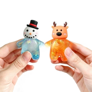 ของเล่นบีบคลายเครียดรูปซานต้าและตุ๊กตาหิมะมอลโทสสำหรับคริสต์มาส - Product Image 3