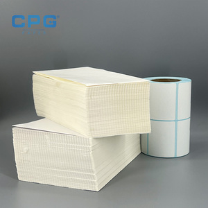 Rouleau d'étiquettes thermiques adhésives puissantes 4x4 pouces (100x150mm) 135gsm pour codes-barres et prix d'étagère en magasin de détail - Product Image 1