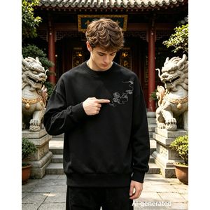 เสื้อสเวตเชิ้ตคอกลมปักลายมังกรสำหรับผู้ชาย FOXA ทรงปกติ ผ้าถัก - Product Image 3
