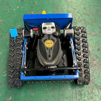Tondeuse à gazon télécommandée de qualité industrielle 550 mm pour la coupe de l'herbe sur les pentes et le désherbage avec capacité de montée de 55 degrés, moteur essence et bac de ramassage de 60 L