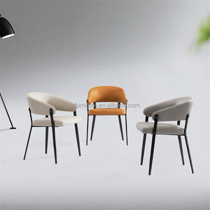 Sillas de Comedor con Brazos, Tapizadas en Cuero Vegano Ecológico, Respaldo Abierto, Diseño Moderno de Media Luna Curva, con Reposabrazos - Product Image 3