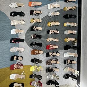 Nueva llegada de las mujeres de tacones altos de moda de verano sandalias de Punta abierta de moda cómoda de alta calidad de valores <span class=keywords><strong>zapatos</strong></span> mixtos al por mayor - Product Image 1