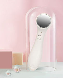 Dispositivo di Pulizia a Doppia Modalità che Purifica Delicatamente i Pori Ostruiti, Riduce i Punti Neri e Migliora l'Efficacia della Cura della Pelle - Product Image 2