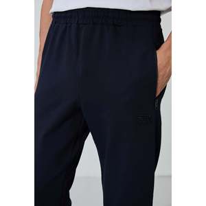 Ensemble de survêtement pour homme Air Jones Anton Indigo - Vêtements de sport confortables en mélange de coton pour un usage décontracté et actif - Product Image 4