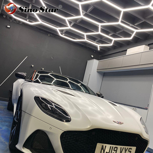Éclairage haut <span class=keywords><strong>de</strong></span> gamme pour salles d'exposition automobiles, vente en gros d'éclairage <span class=keywords><strong>de</strong></span> <span class=keywords><strong>garage</strong></span>, barre lumineuse LED en nid d'abeille en PC, logo personnalisé, personnalisable gratuitement ETC202 - Product Image 5