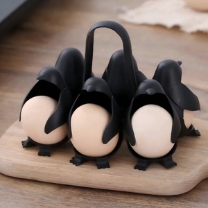 Gadget <span class=keywords><strong>de</strong></span> cuisine transfrontalier : Cuiseur à œufs <span class=keywords><strong>Pingouin</strong></span> avec support <span class=keywords><strong>de</strong></span> cuisson vapeur pour œufs et support pour œufs durs, pour usage domestique - Product Image 3