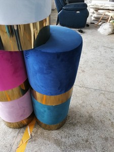 Pouf Ottomano Pieghevole Moderno in Velluto Dorato per Soggiorno, Stile Rustico, Contemporaneo, Ingresso, Camera da Letto, Appartamento, Hotel - Product Image 3