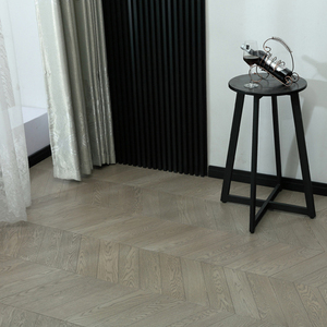 Parquet en bois d'ingénierie multicouche AVANTIMORA Craftsman Grade ABC 18mm 16mm Noyer T&G Chevron avec finition UV pour salon - Product Image 1