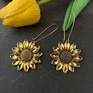Orecchini vintage a gancio grande da donna, accessori per l'orecchio semplici e alla moda per l'uso quotidiano - Product Image 5