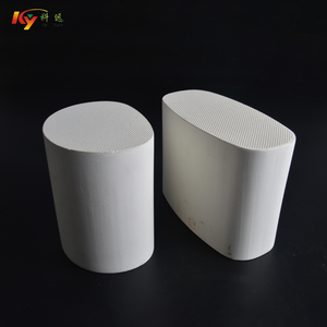 <span class=keywords><strong>Plaque</strong></span> catalytique en céramique en nid d'abeille de filtre poreux en gros pour la <span class=keywords><strong>catalyse</strong></span> ternaire prix compétitif sur les pièces de moteur - Product Image 3