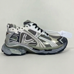 Luxury High-End Mesh Upper Elevator Lace-Up Retro Sporty Chunky Dad Shoes Men Casual Lightweight Sports Trainers Designer - Product Image 1
