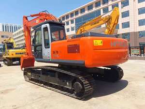 Excavatrice sur chenilles Hitachi ZX240 d'occasion d'origine japonaise, capacité de la benne de 1,2 m³, poids opérationnel de 24 tonnes, modèle 2016 - Product Image 6