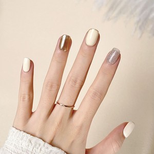 Ongles à presser en <span class=keywords><strong>gel</strong></span> UV faits main au design original, courts, couleur unie, <span class=keywords><strong>faux</strong></span> ongles amovibles, vente en gros, pointes d'ongles à presser dorées et argentées - Product Image 3