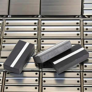 Nam Châm Tùy Chỉnh Công Nghiệp Ferrite Châm Điện Nâng Thẻ Từ Sọc Cao Su Vĩnh Viễn 1Mm Từ Khối Cắt - Product Image 5