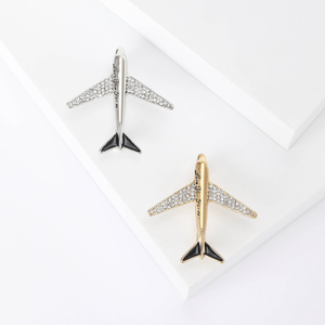 Broche en alliage d'avion avec strass créative de luxe pour hommes et enfants avec placage Accessoire de costume de mariage - Product Image 1