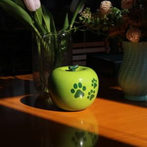 Керамическая урна для праха в форме яблока для домашних животных, декоративная мемориальная урна для собак и кошек, урна-сувенир с отпечатком лапы для домашнего декора - Product Image 4