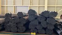 Tube en acier inoxydable 304 316L à prix d'usine, tuyau en acier soudé sans soudure, stock disponible, grande réduction