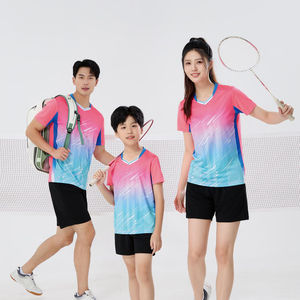 T-shirt de course personnalisé pour adulte, dégradé de couleurs, séchage rapide, respirant et anti-transpiration pour le badminton, le tennis de table et le volley-ball - Product Image 4