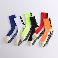 Chaussettes de sport de football athlétiques respirantes antidérapantes antidérapantes
